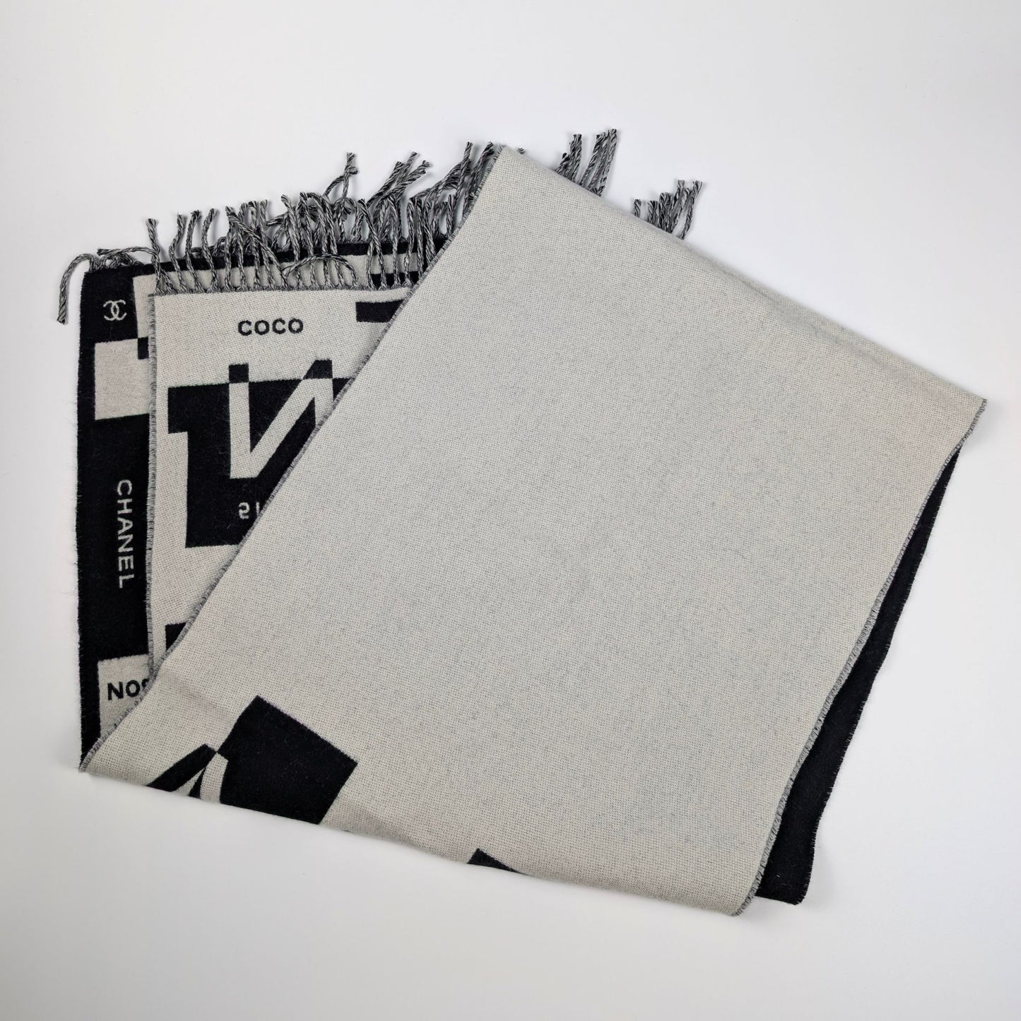 Chanel Sciarpa Cashmere Motivo 31