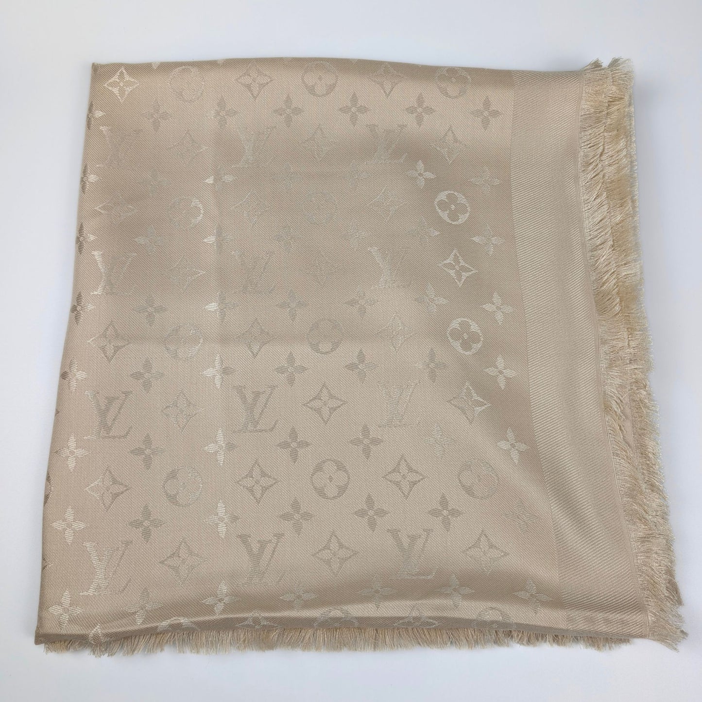 Louis Vuitton Scialle Monogram Beige
