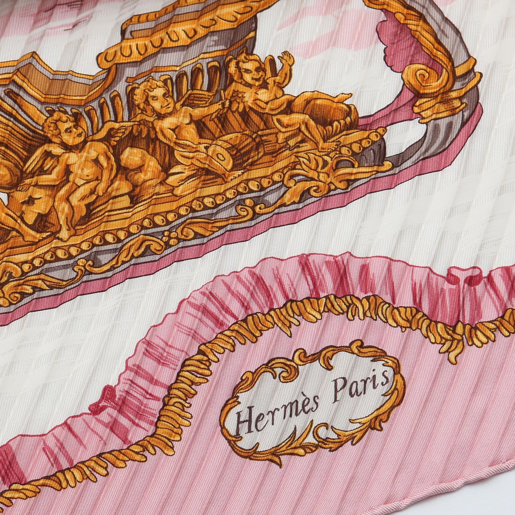 hermes-carre-foulard-plissettato-90-traineaux-et-glissades