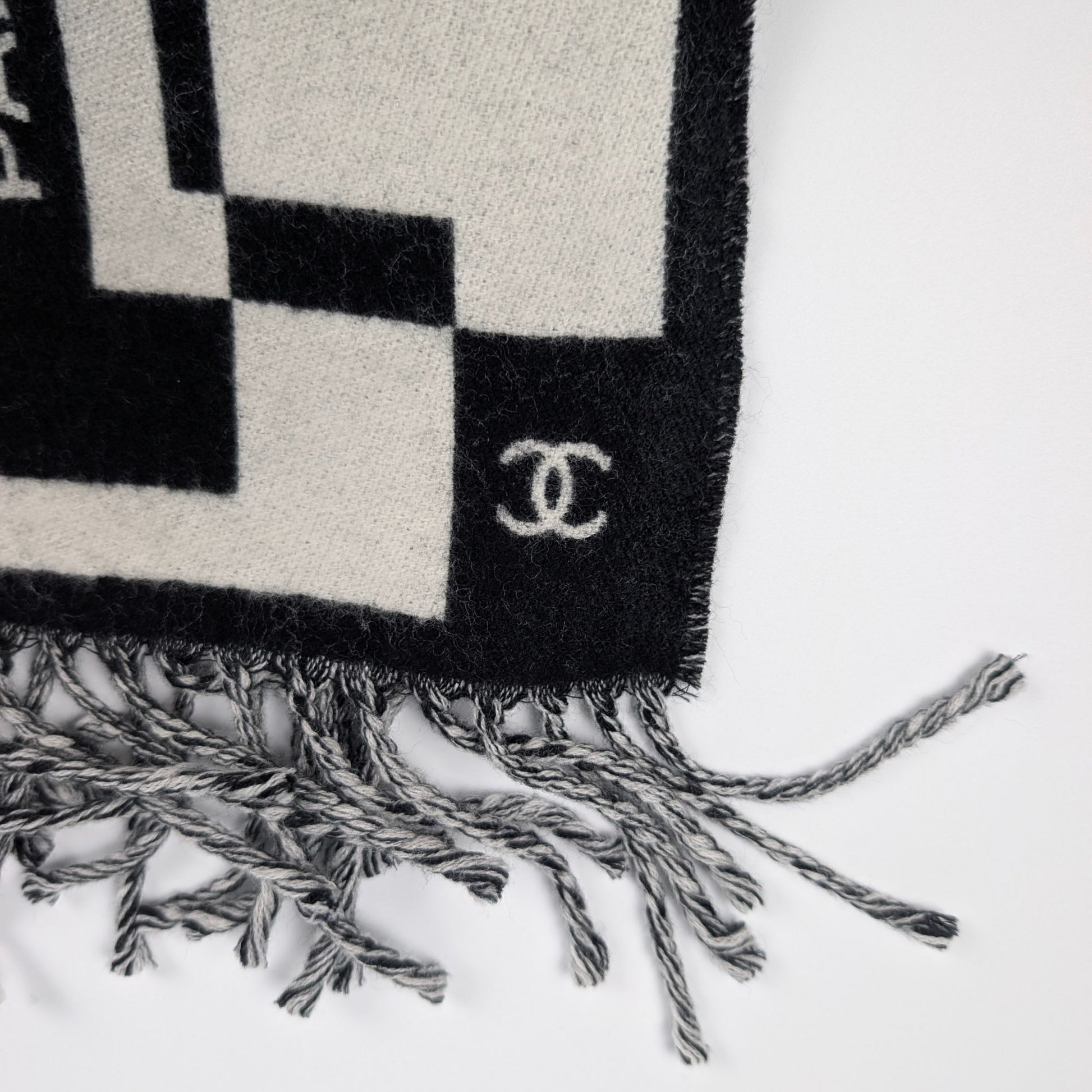 chanel-sciarpa-cashmere-motivo-31