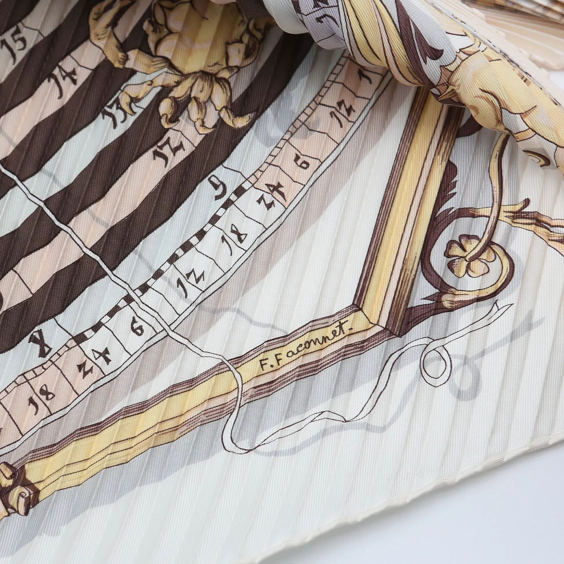 Hermès Carrè - Foulard Plissettato 90 Dies et Hore
